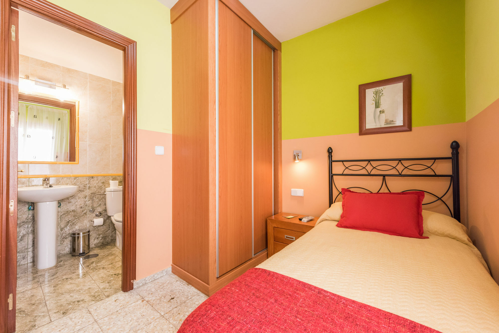 Hostal Arkanta Arganda Del Rey Luaran gambar